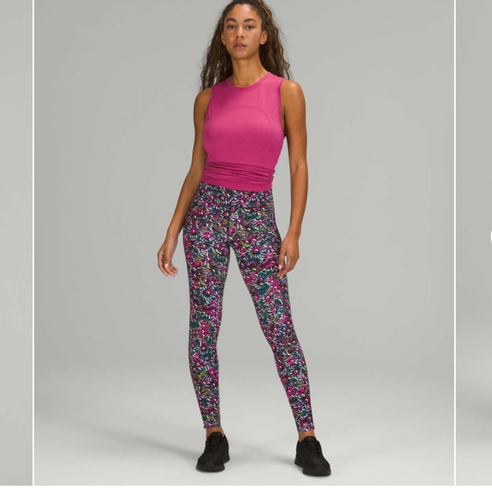 [LULULEMON] Base Pace High-Rise Tight 27” in ‘Floral Electric Multi’